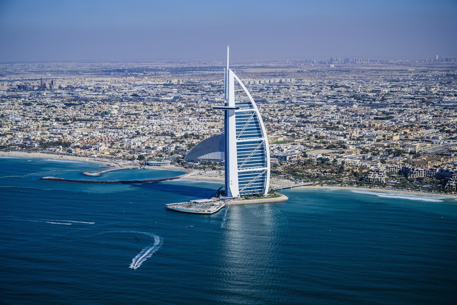 <span style="font-weight: bold;">DUBAI - QUATAR - ABU DABI&nbsp; &nbsp; &nbsp; &nbsp; &nbsp; &nbsp; Los Emiratos</span>